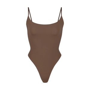 NWT SKIMS Fits Everybody Cami Bodysuit/Oxide/Large